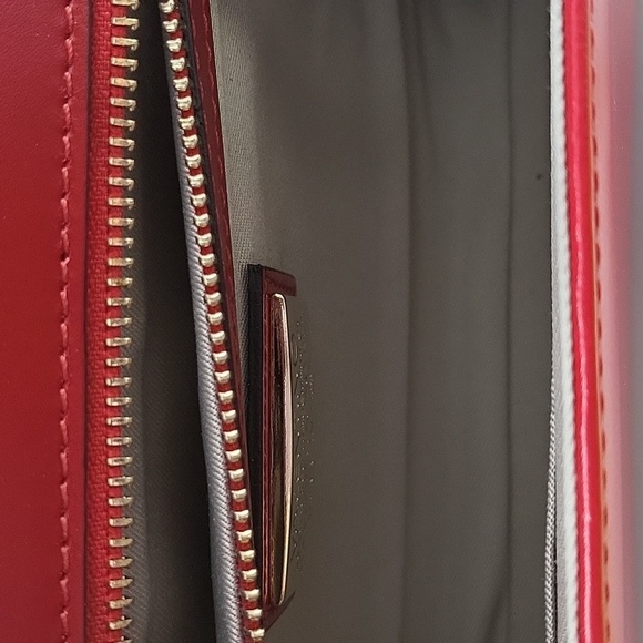 1440- Valentino by Mario Valentino Genuine Italian Leather NWT - Picture 12 of 13